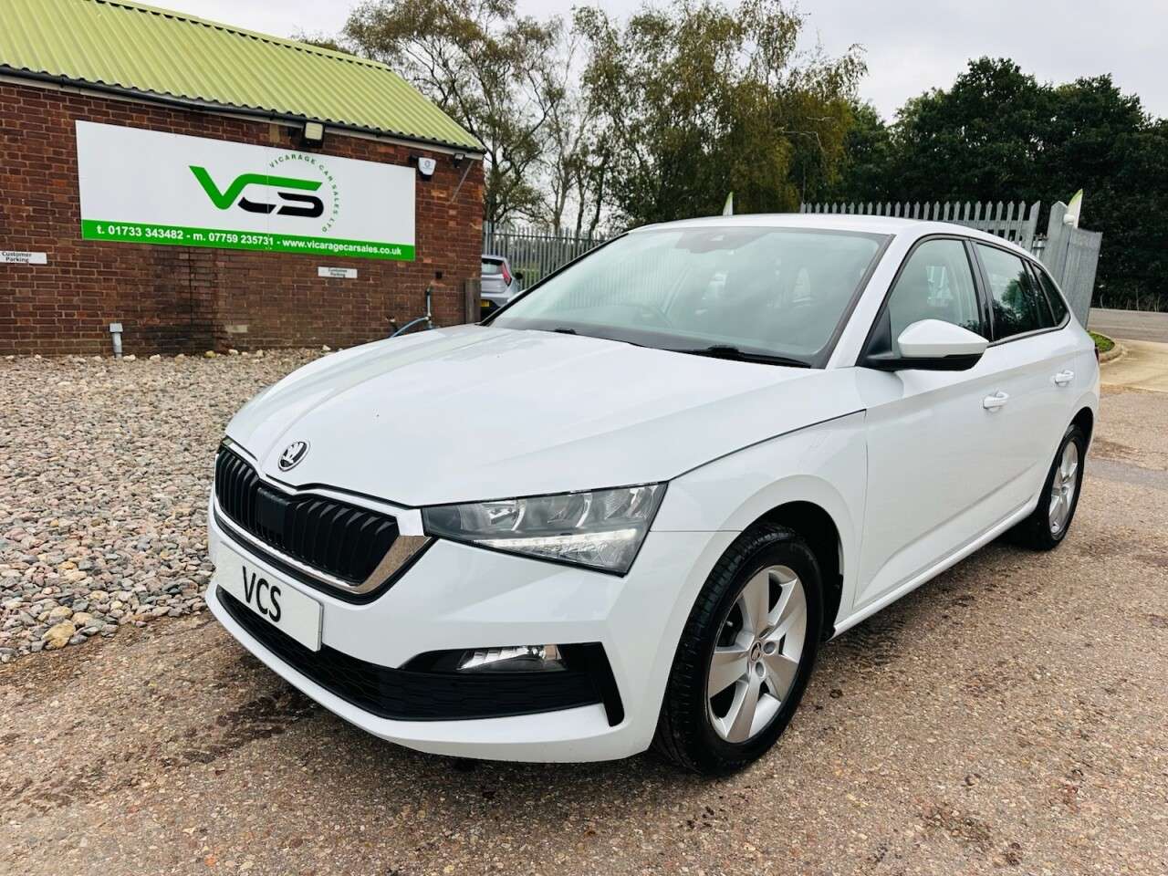 A 2019 SKODA SCALA 1.0 TSI SE Hatchback 5dr Petrol Manual Euro 6 (s/s) (95 ps) A 2019 SKODA SCALA 1.0 TSI SE Hatchback 5dr Petrol Manual Euro 6 (s/s) (95 ps)