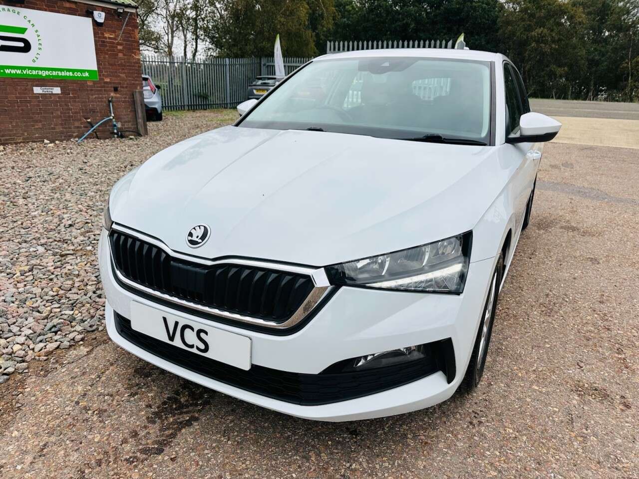 A 2019 SKODA SCALA 1.0 TSI SE Hatchback 5dr Petrol Manual Euro 6 (s/s) (95 ps) A 2019 SKODA SCALA 1.0 TSI SE Hatchback 5dr Petrol Manual Euro 6 (s/s) (95 ps)