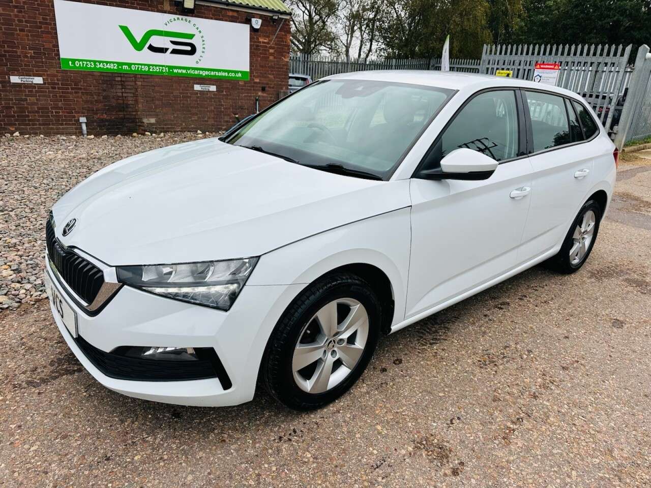 A 2019 SKODA SCALA 1.0 TSI SE Hatchback 5dr Petrol Manual Euro 6 (s/s) (95 ps) A 2019 SKODA SCALA 1.0 TSI SE Hatchback 5dr Petrol Manual Euro 6 (s/s) (95 ps)