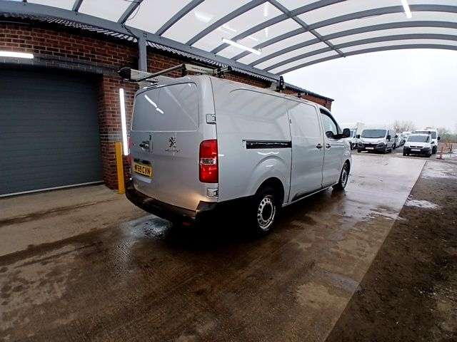 A 2019 PEUGEOT EXPERT 2.0 BlueHDi 1400 Professional Long Panel Van 6dr Diesel Manual LWB Euro 6 ( A 2019 PEUGEOT EXPERT 2.0 BlueHDi 1400 Professional Long Panel Van 6dr Diesel Manual LWB Euro 6 (