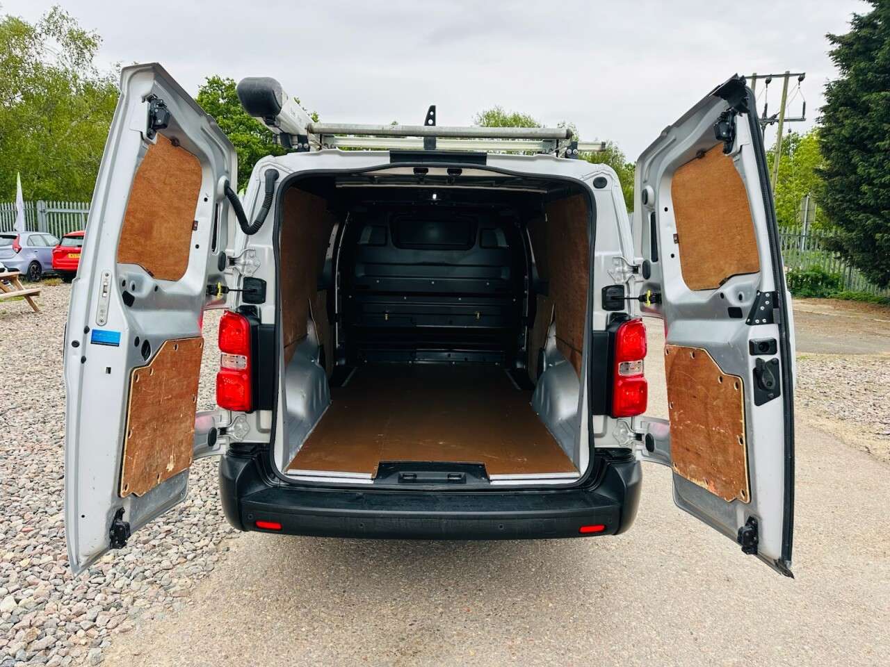 2019 PEUGEOT EXPERT 2019 PEUGEOT EXPERT