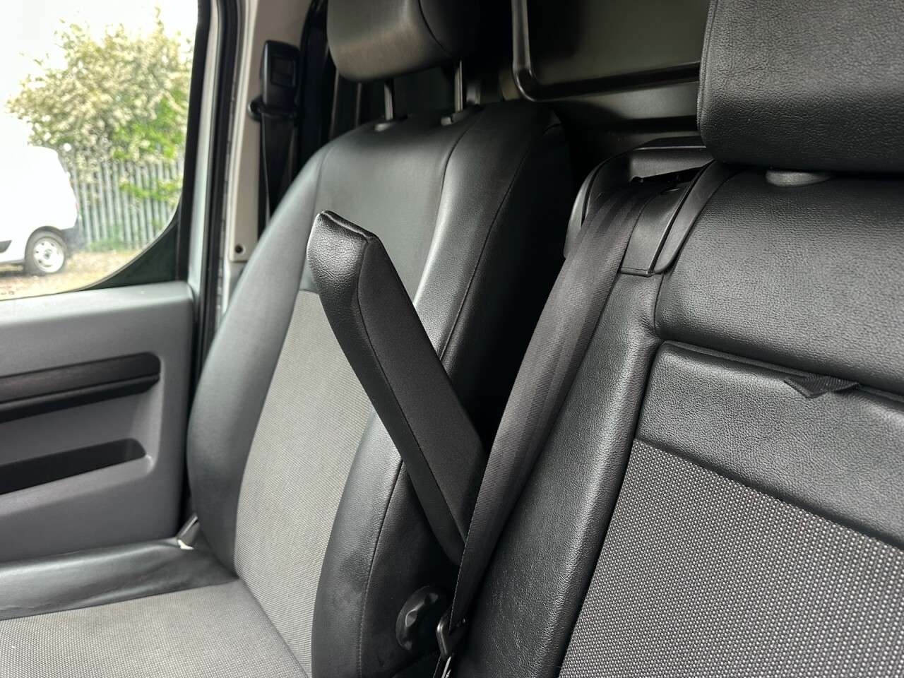 2019 PEUGEOT EXPERT 2019 PEUGEOT EXPERT