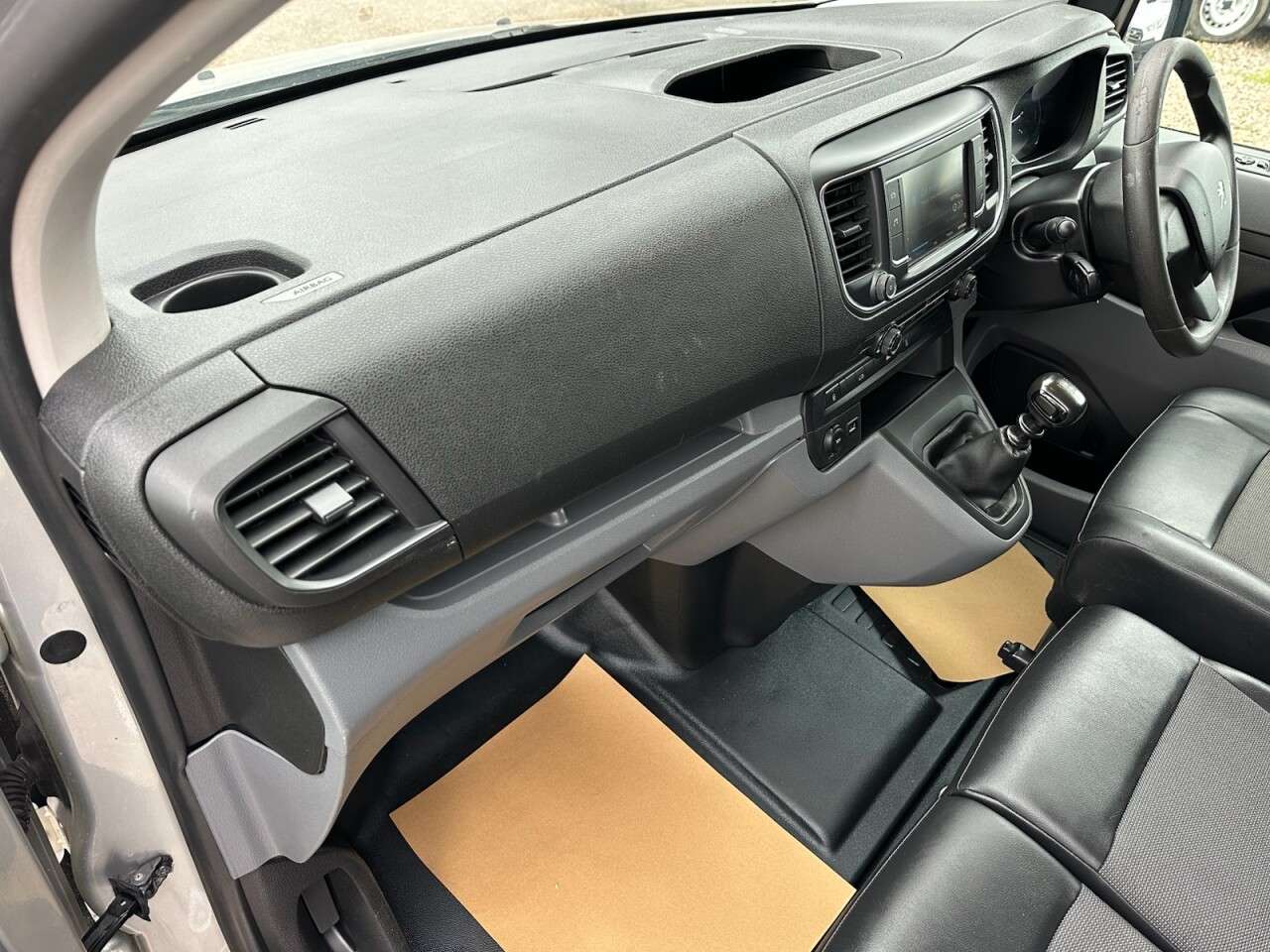 2019 PEUGEOT EXPERT 2019 PEUGEOT EXPERT