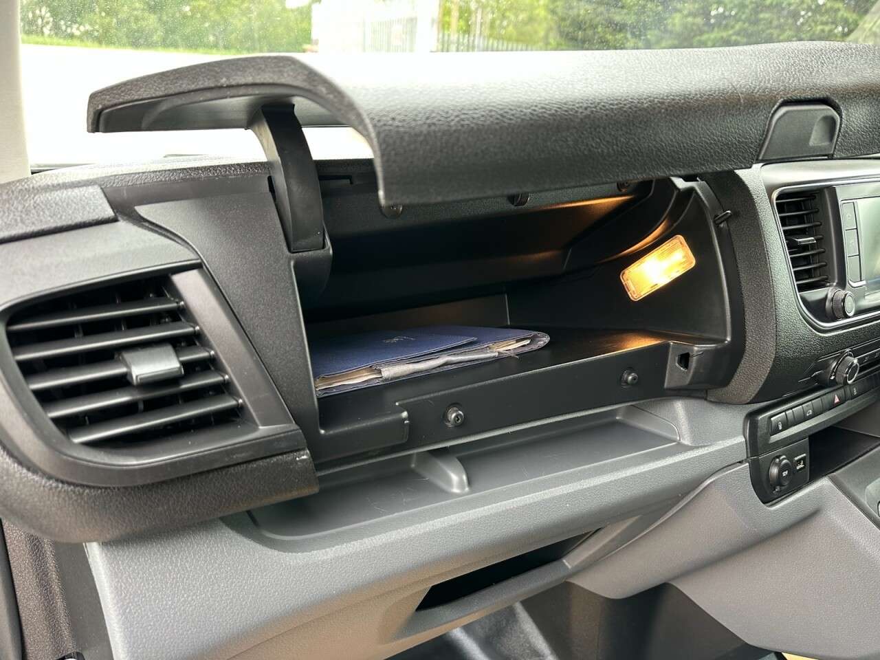 2019 PEUGEOT EXPERT 2019 PEUGEOT EXPERT