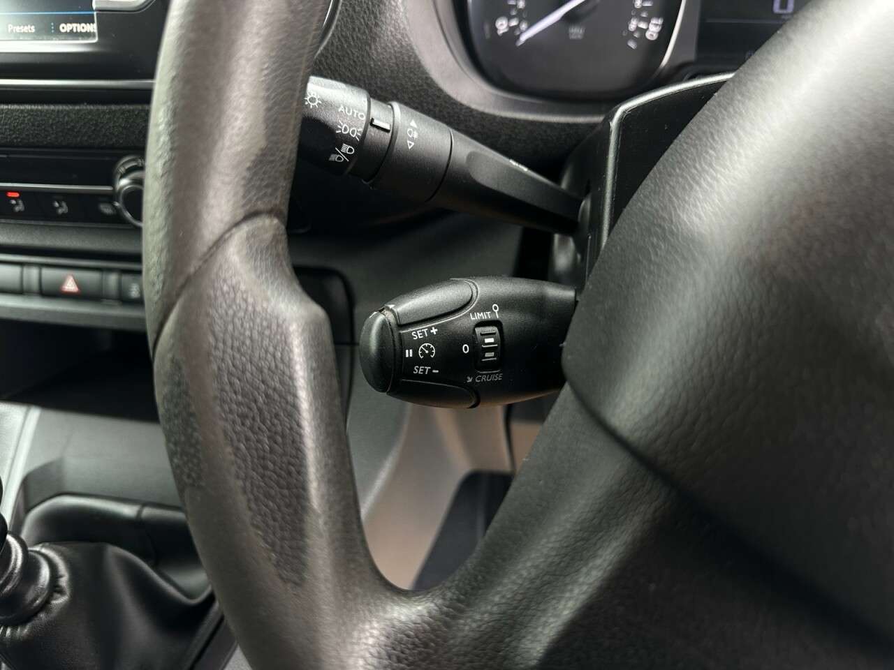 2019 PEUGEOT EXPERT 2019 PEUGEOT EXPERT