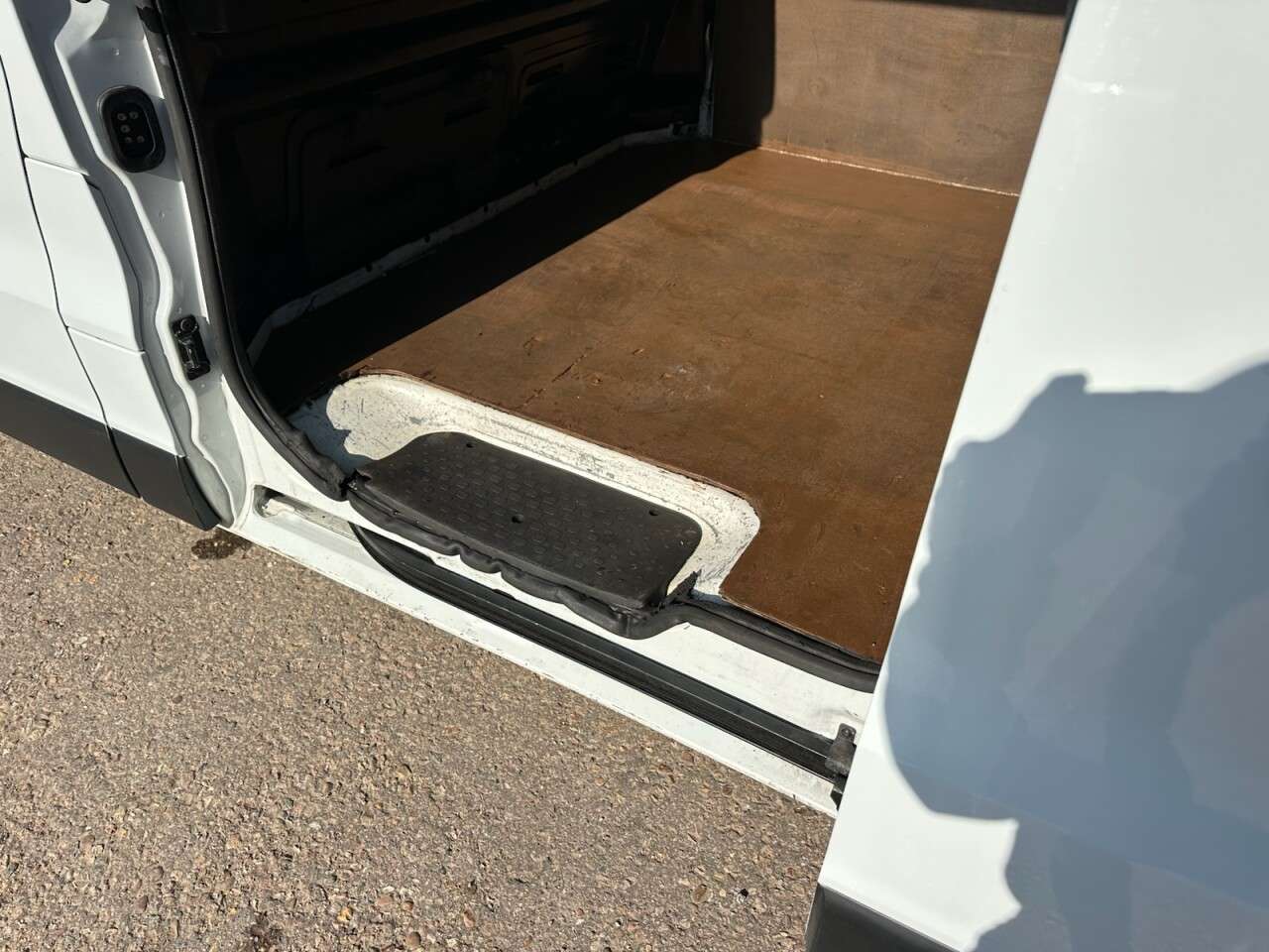 2021 RENAULT TRAFIC 2021 RENAULT TRAFIC