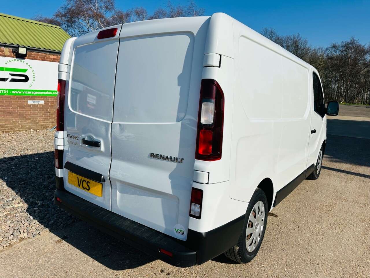 2021 RENAULT TRAFIC 2021 RENAULT TRAFIC