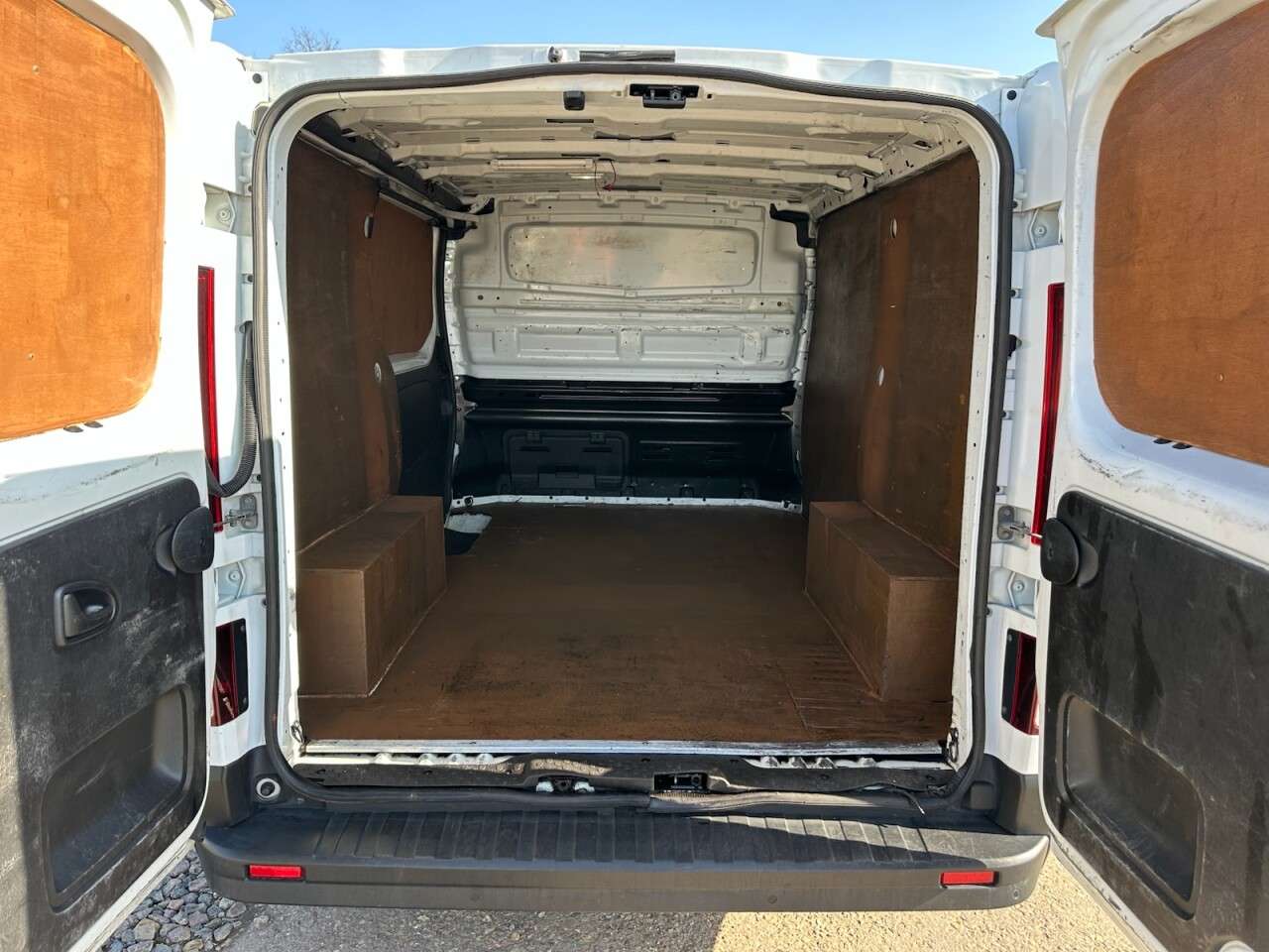 2021 RENAULT TRAFIC 2021 RENAULT TRAFIC