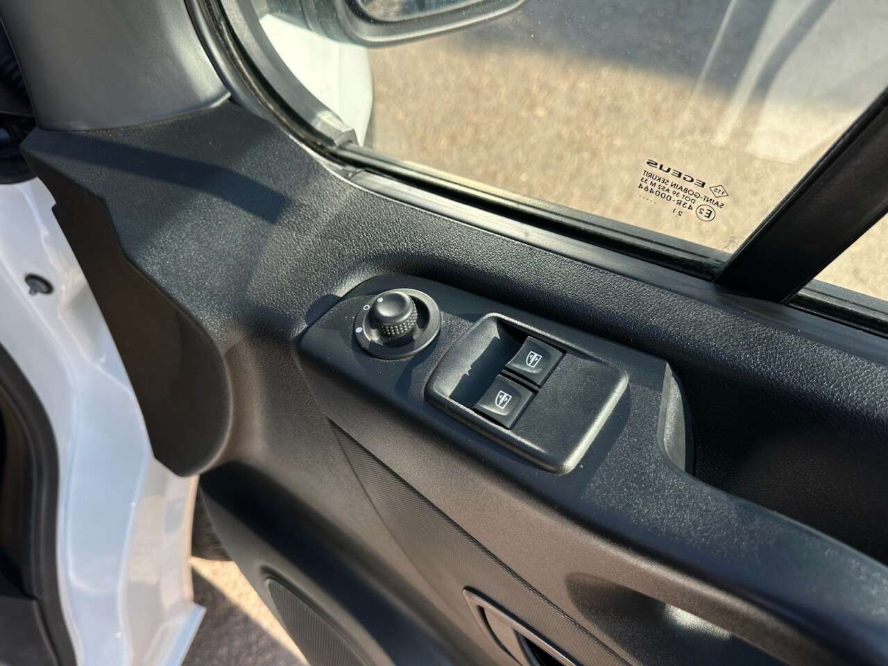 2021 RENAULT TRAFIC 2021 RENAULT TRAFIC