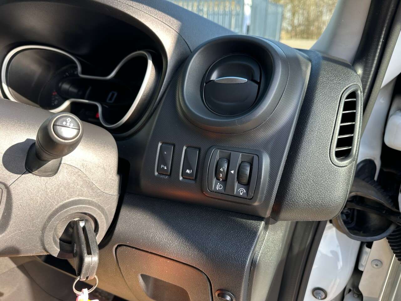 2021 RENAULT TRAFIC 2021 RENAULT TRAFIC