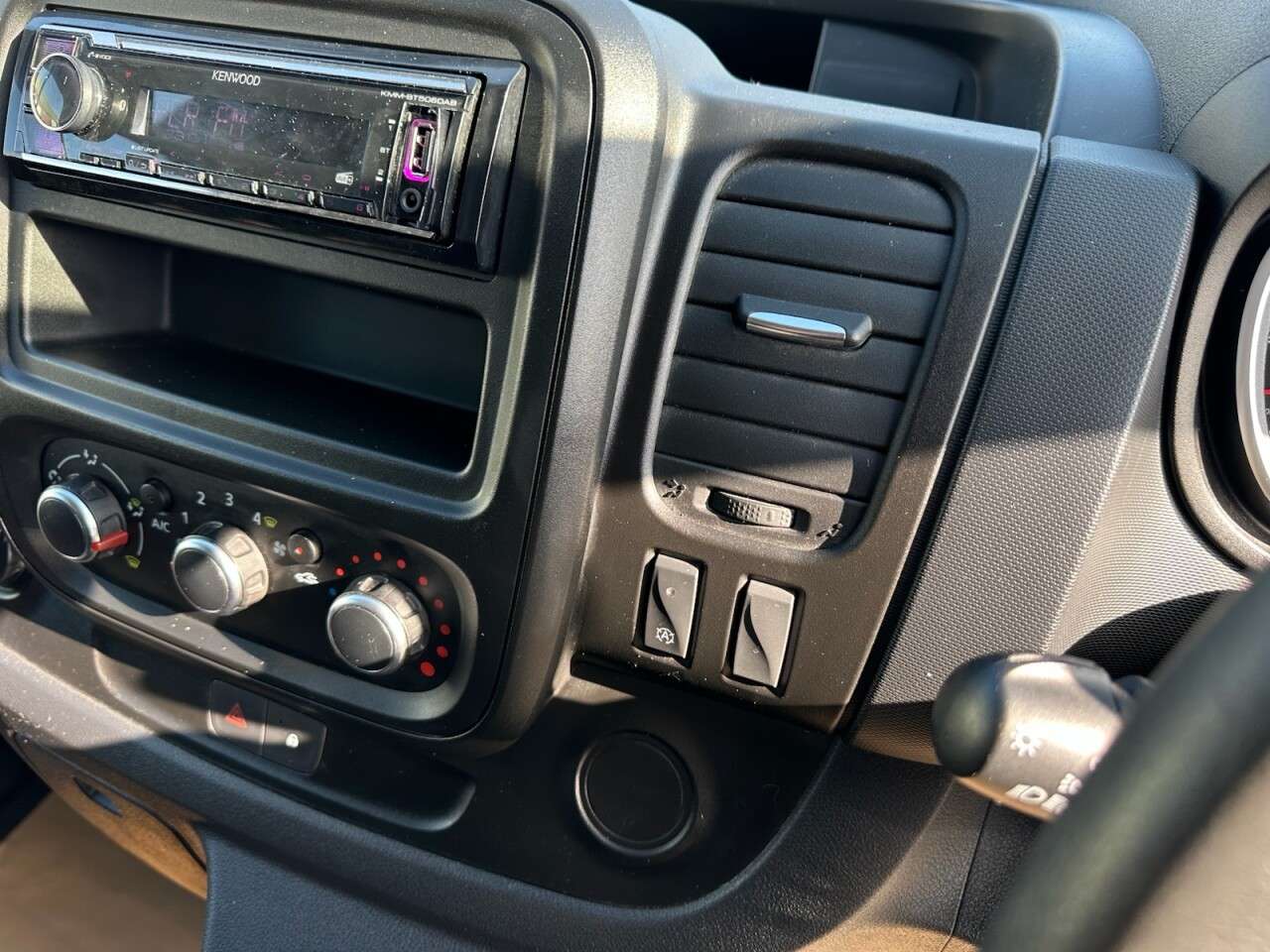 2021 RENAULT TRAFIC 2021 RENAULT TRAFIC