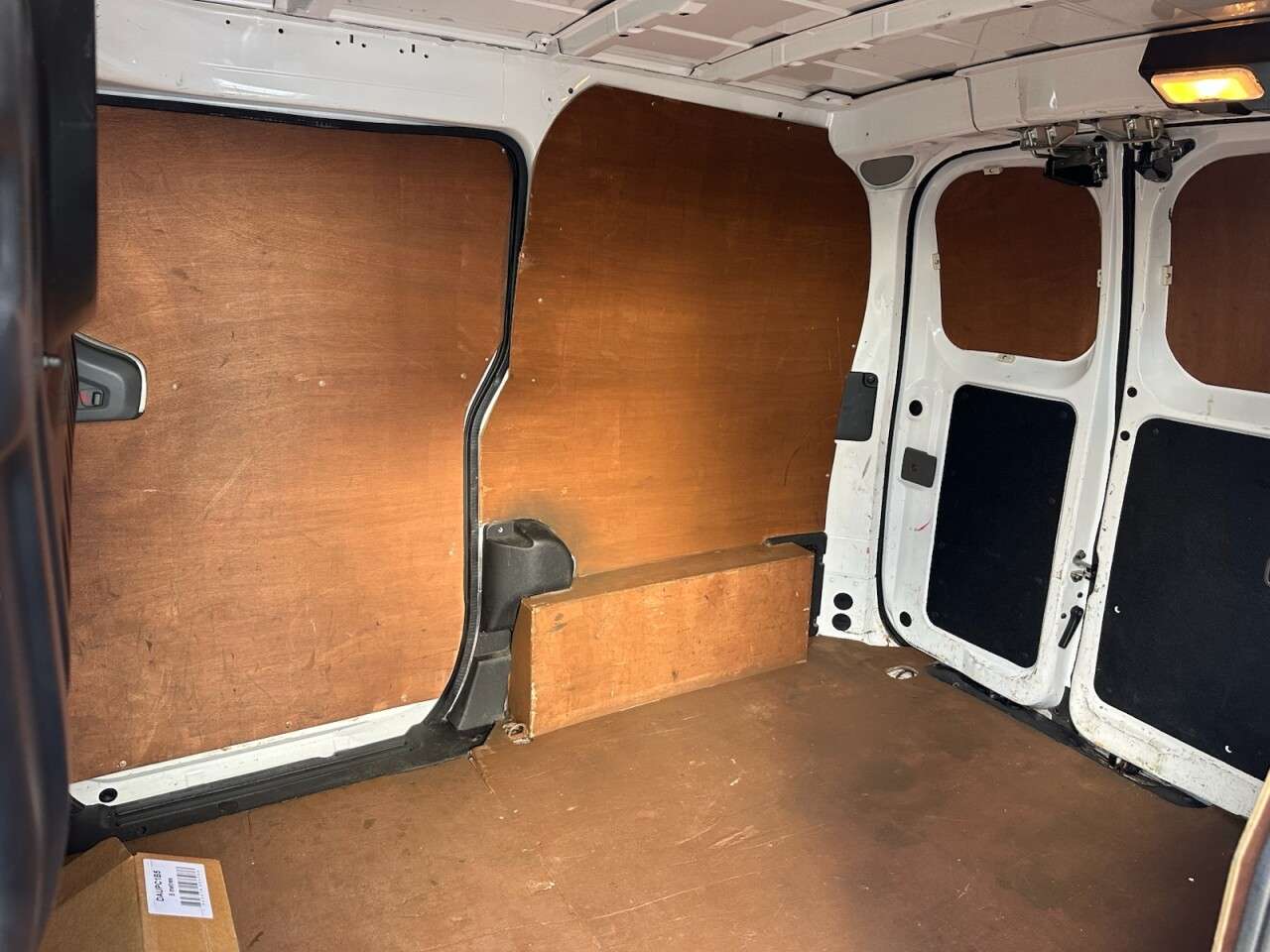 2015 NISSAN E-NV200 2015 NISSAN E-NV200