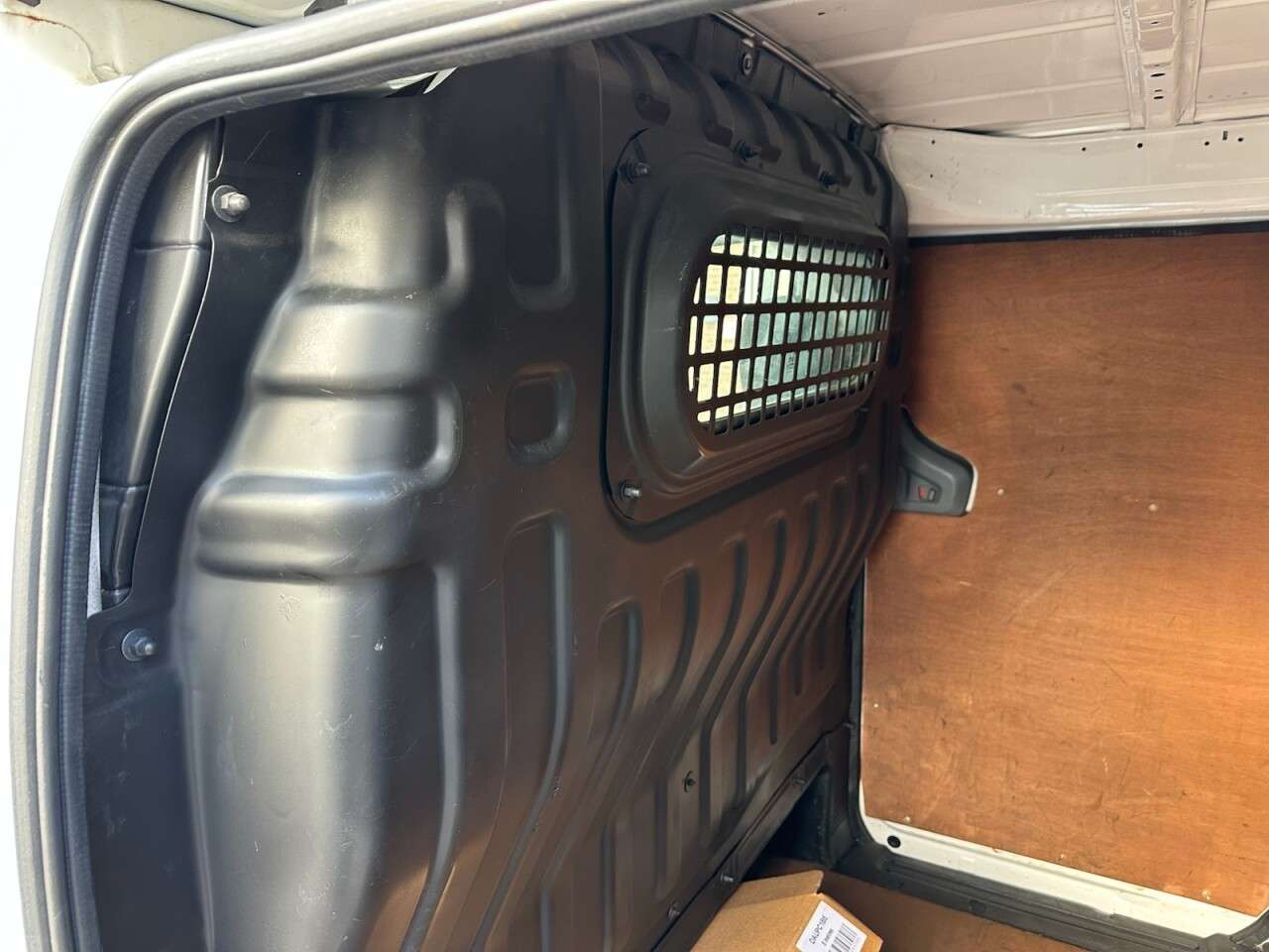 2015 NISSAN E-NV200 2015 NISSAN E-NV200