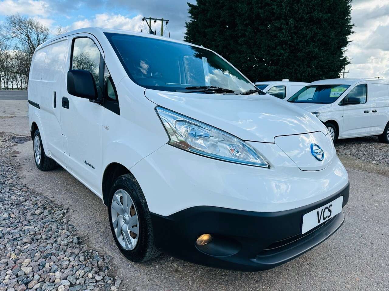 2015 NISSAN E-NV200 2015 NISSAN E-NV200