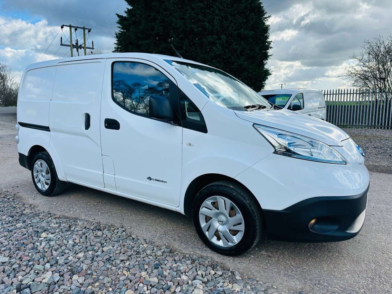 2015 NISSAN E-NV200 2015 NISSAN E-NV200