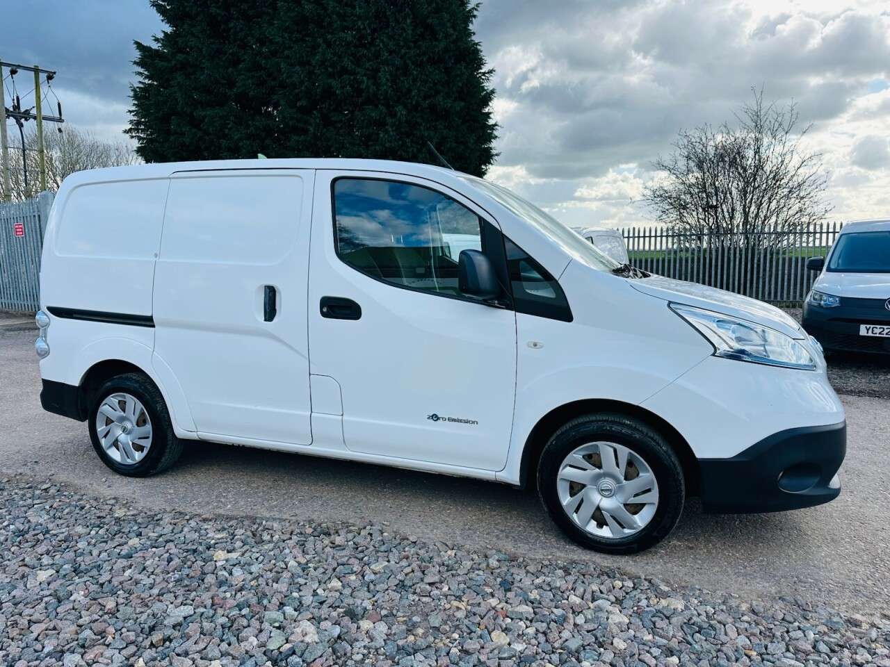 2015 NISSAN E-NV200 2015 NISSAN E-NV200