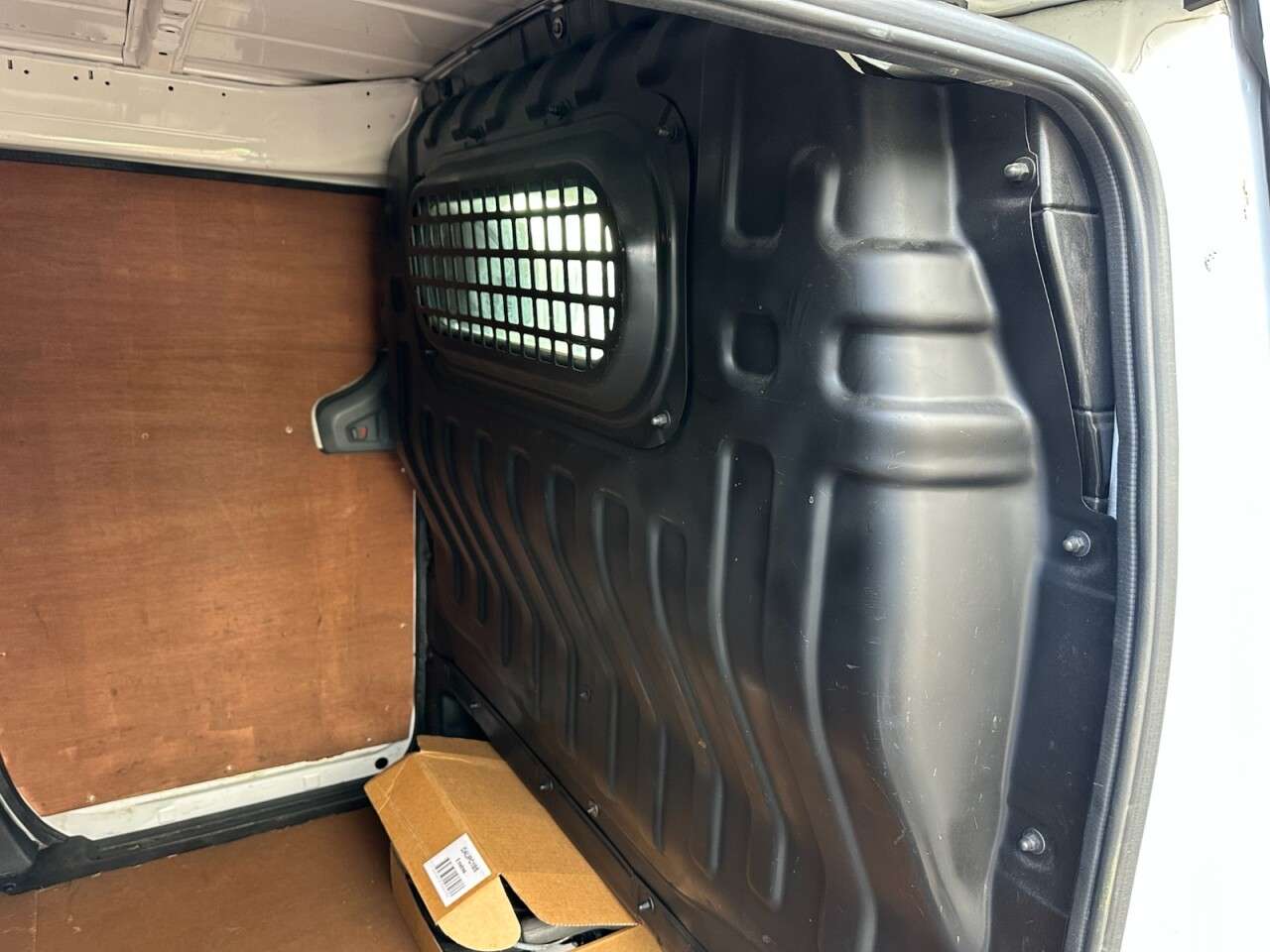 2015 NISSAN E-NV200 2015 NISSAN E-NV200