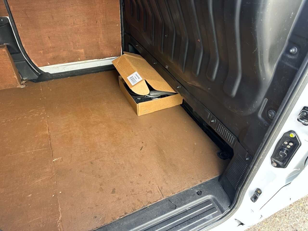 2015 NISSAN E-NV200 2015 NISSAN E-NV200