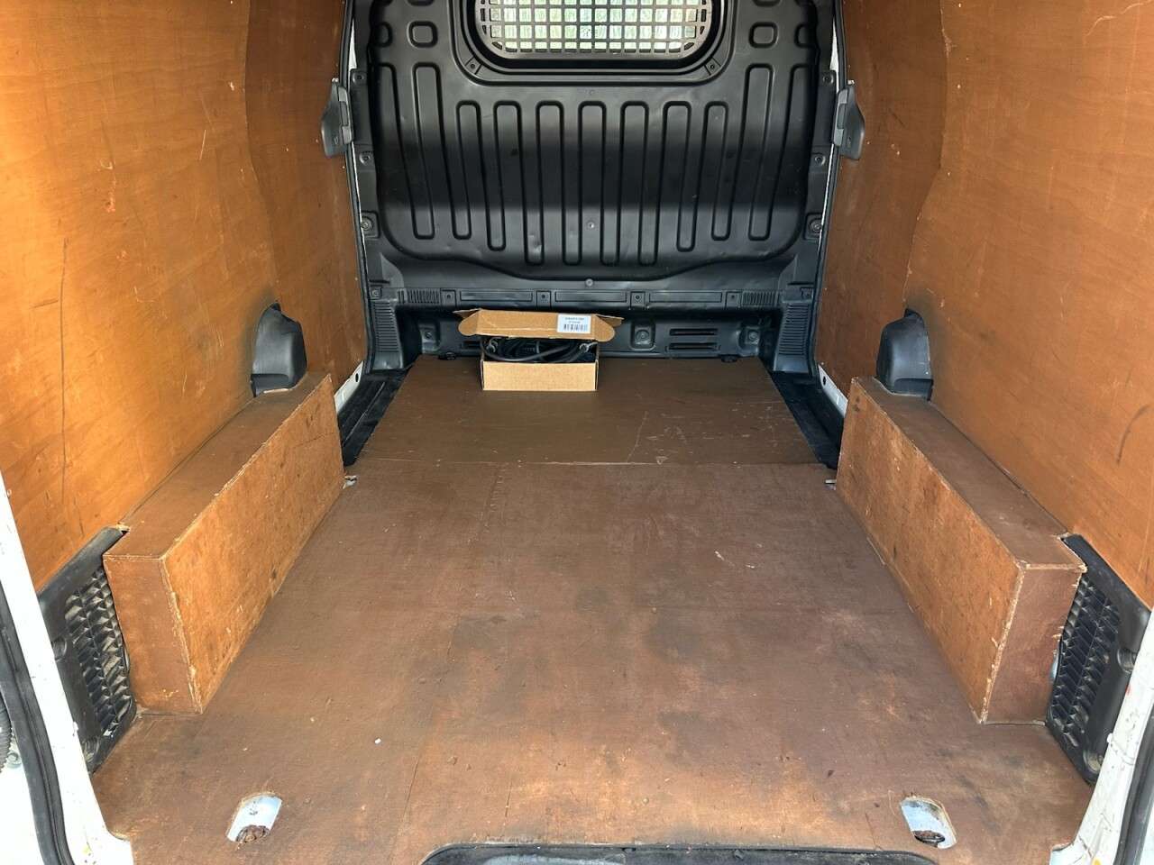 2015 NISSAN E-NV200 2015 NISSAN E-NV200