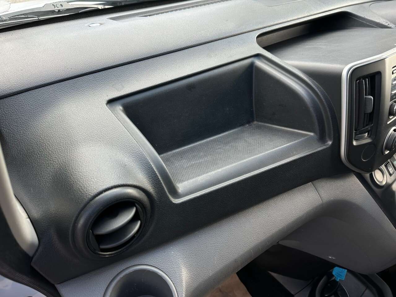 2015 NISSAN E-NV200 2015 NISSAN E-NV200