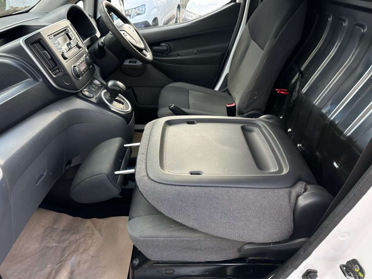 2015 NISSAN E-NV200 2015 NISSAN E-NV200