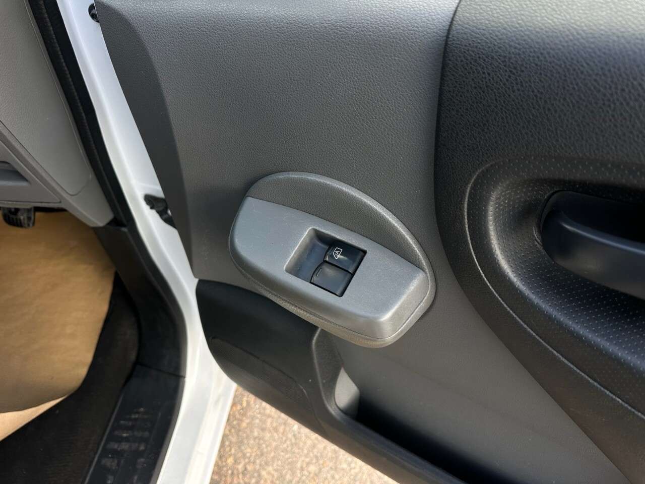 2015 NISSAN E-NV200 2015 NISSAN E-NV200