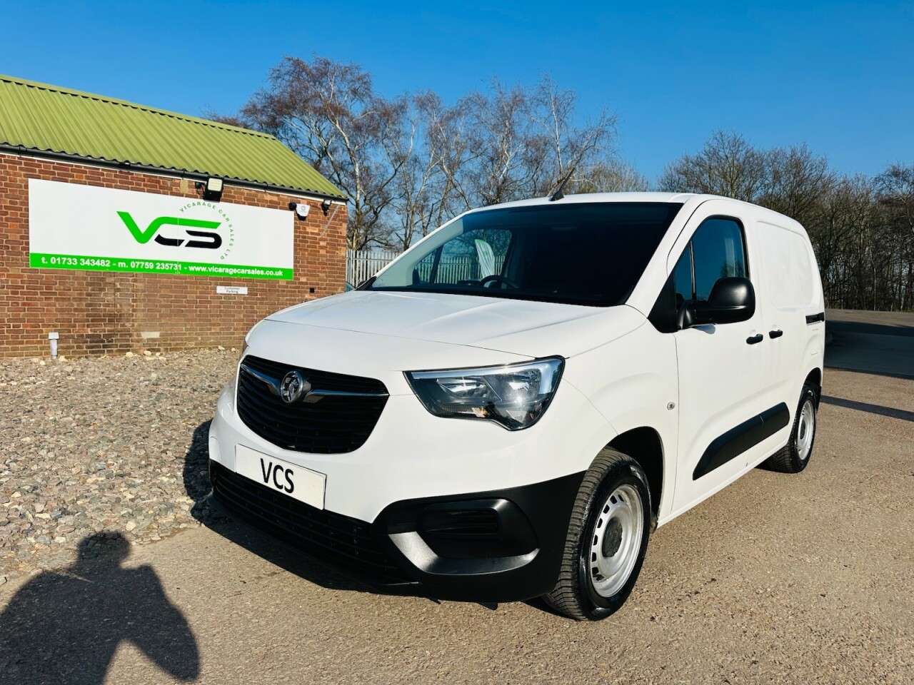 A 2019 VAUXHALL COMBO 1.5 Turbo D 2000 Edition Panel Van 4dr Diesel Manual L1 H1 Euro 6 (s/s) (10 A 2019 VAUXHALL COMBO 1.5 Turbo D 2000 Edition Panel Van 4dr Diesel Manual L1 H1 Euro 6 (s/s) (10