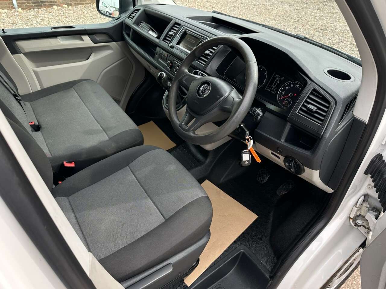2019 VOLKSWAGEN TRANSPORTER 2019 VOLKSWAGEN TRANSPORTER