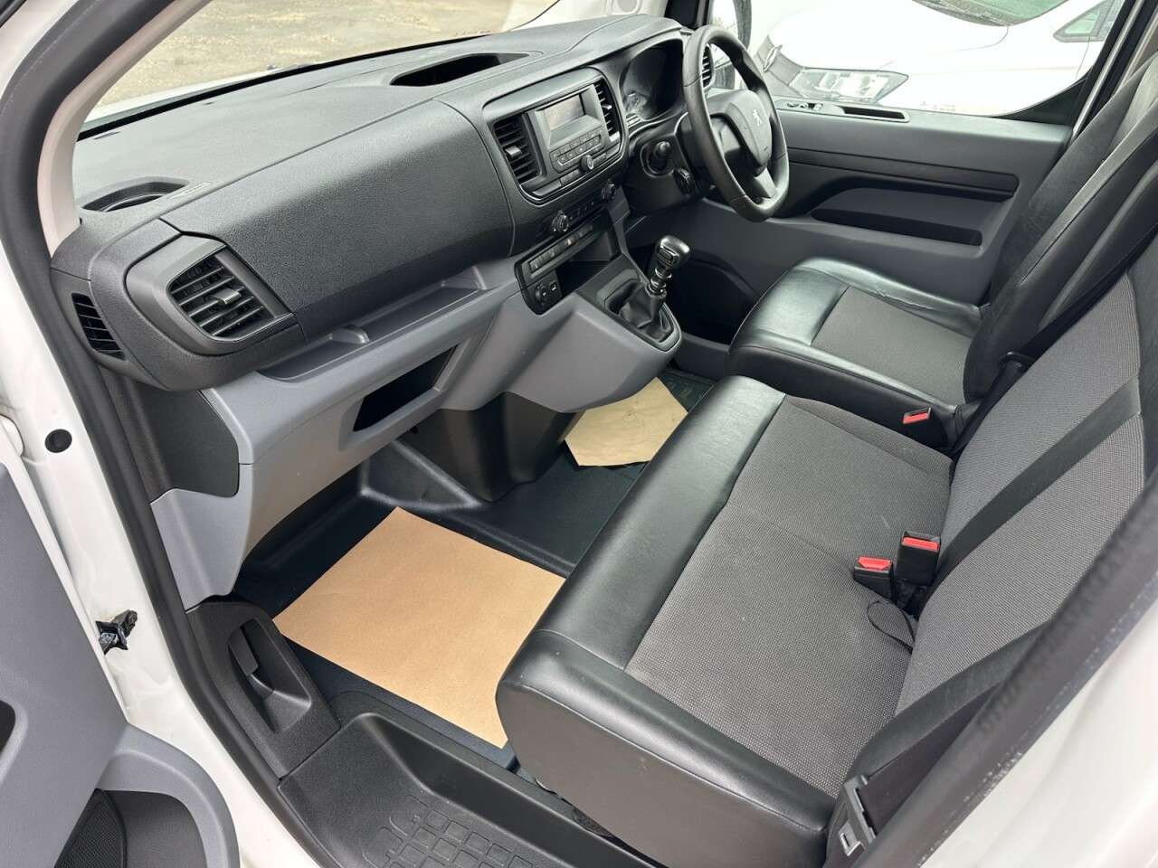 2019 PEUGEOT EXPERT 2019 PEUGEOT EXPERT