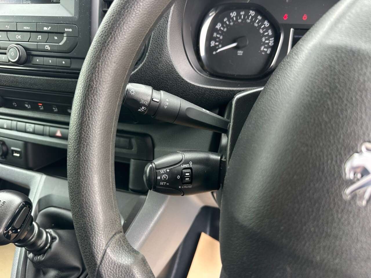 2019 PEUGEOT EXPERT 2019 PEUGEOT EXPERT