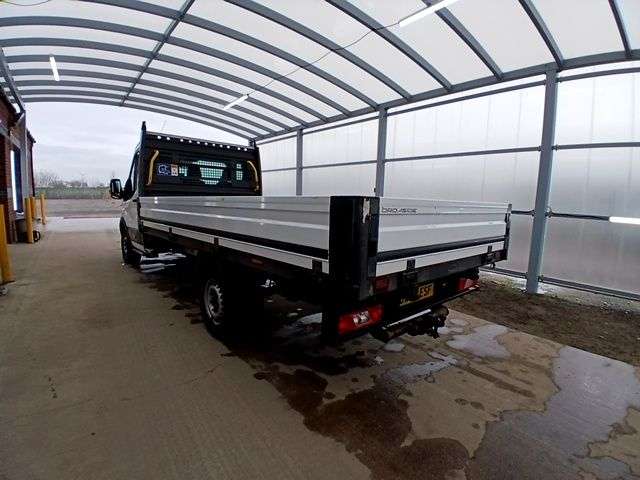 A 2019 FORD TRANSIT 2.0 350 EcoBlue Chassis Cab 2dr Diesel Manual RWD L4 H1 Euro 6 (130 ps) A 2019 FORD TRANSIT 2.0 350 EcoBlue Chassis Cab 2dr Diesel Manual RWD L4 H1 Euro 6 (130 ps)