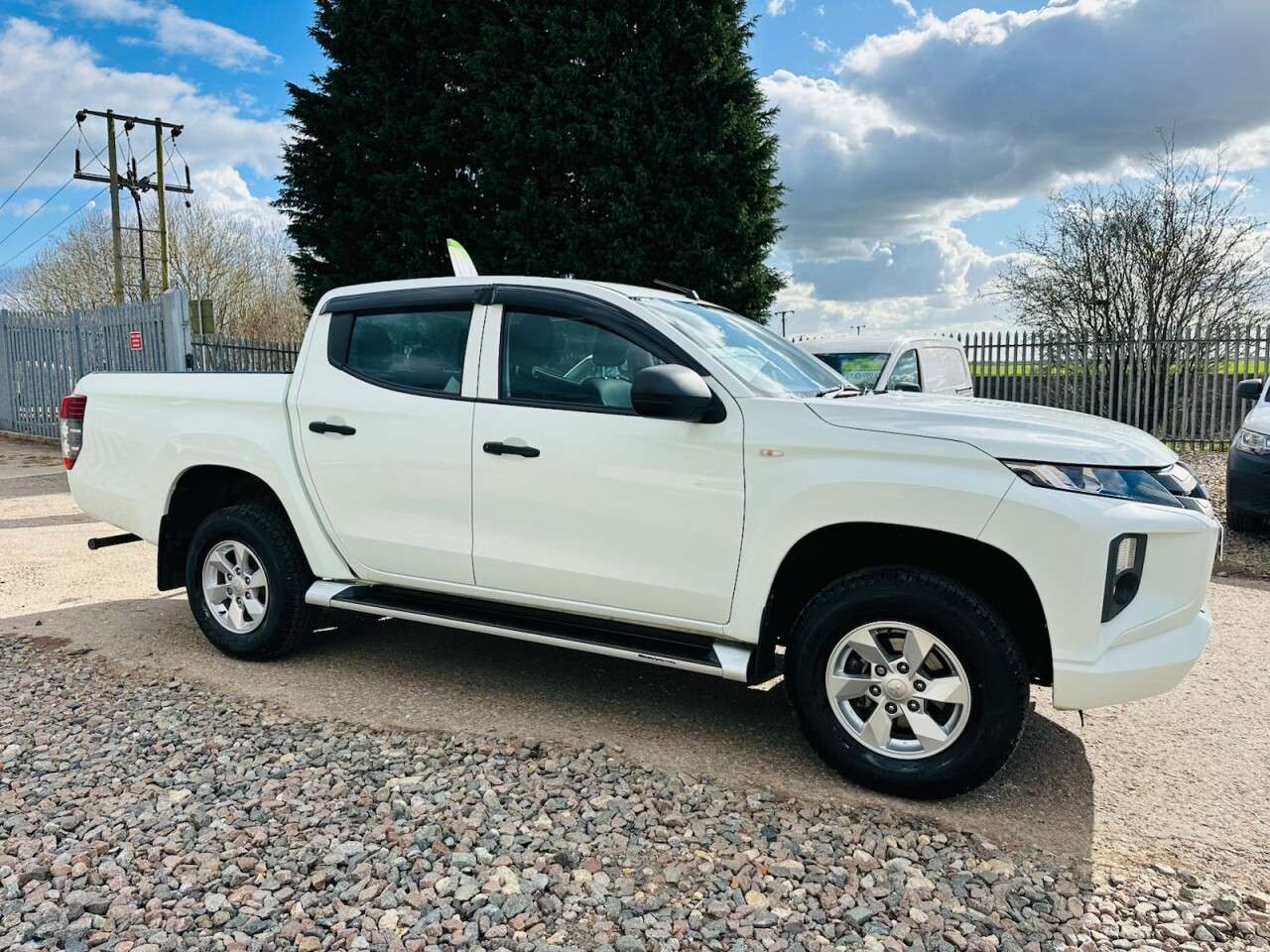 2020 MITSUBISHI L200 2020 MITSUBISHI L200