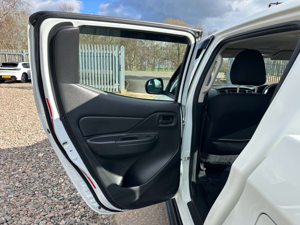 2020 MITSUBISHI L200 2020 MITSUBISHI L200