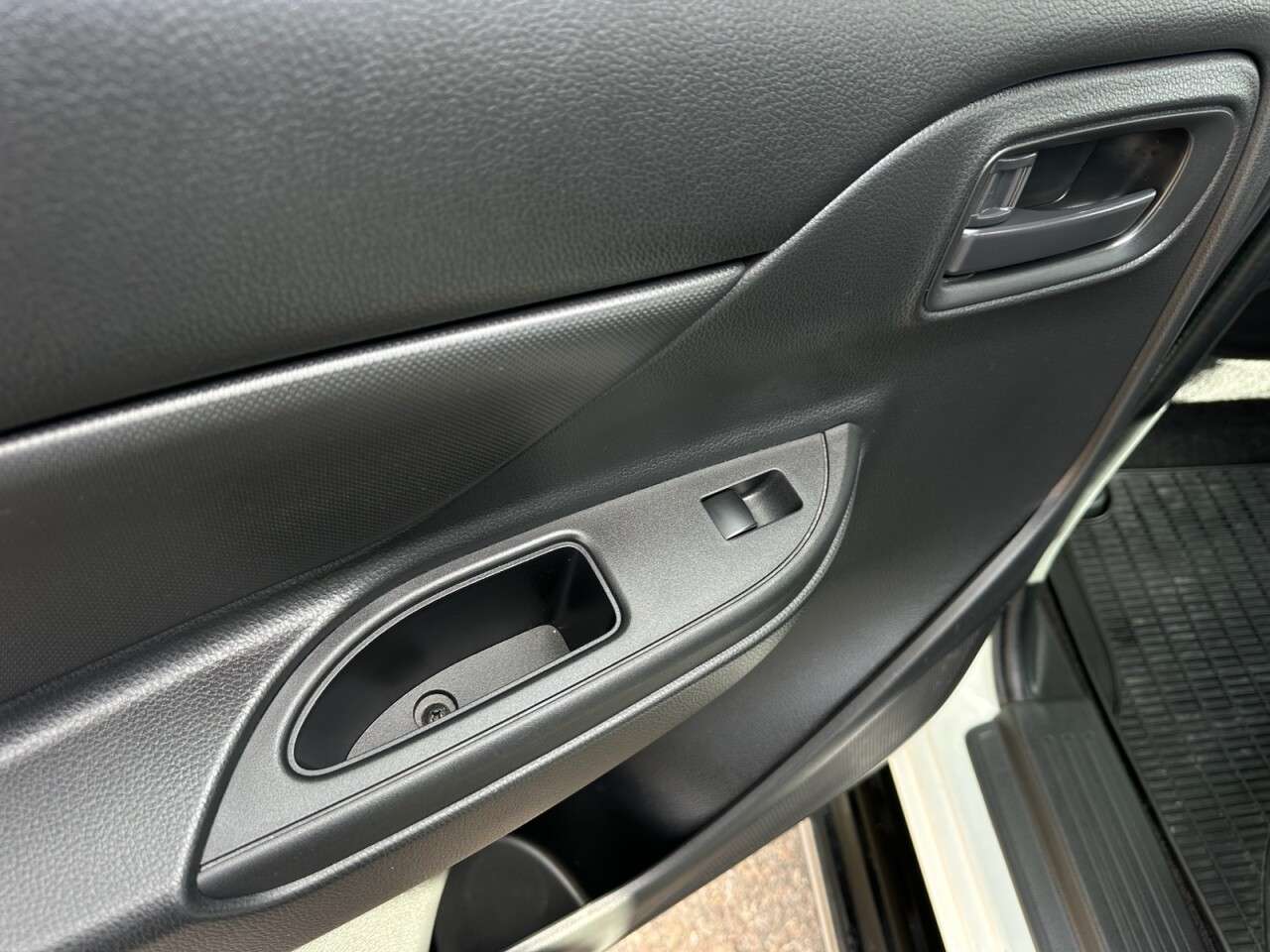 2020 MITSUBISHI L200 2020 MITSUBISHI L200