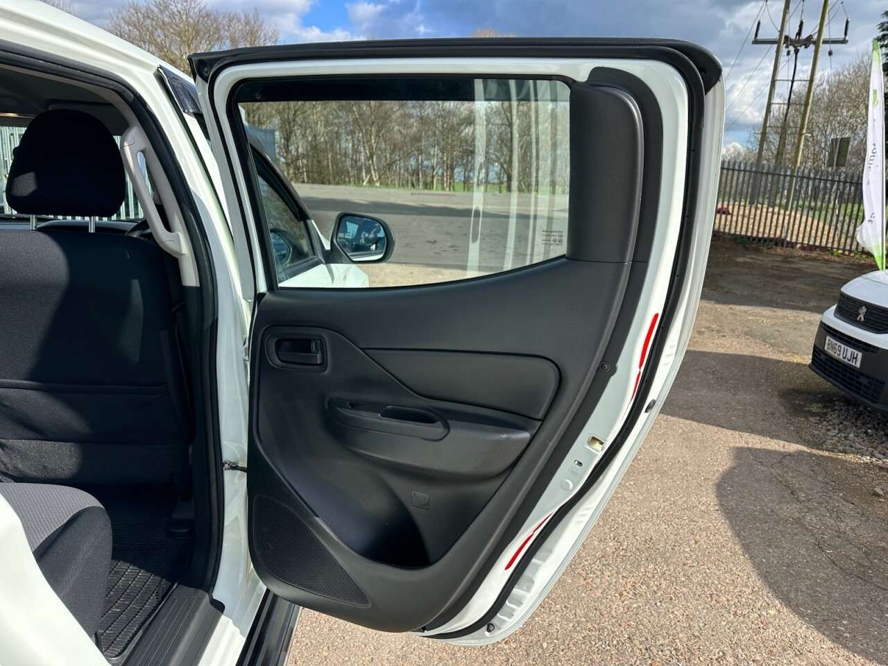 2020 MITSUBISHI L200 2020 MITSUBISHI L200