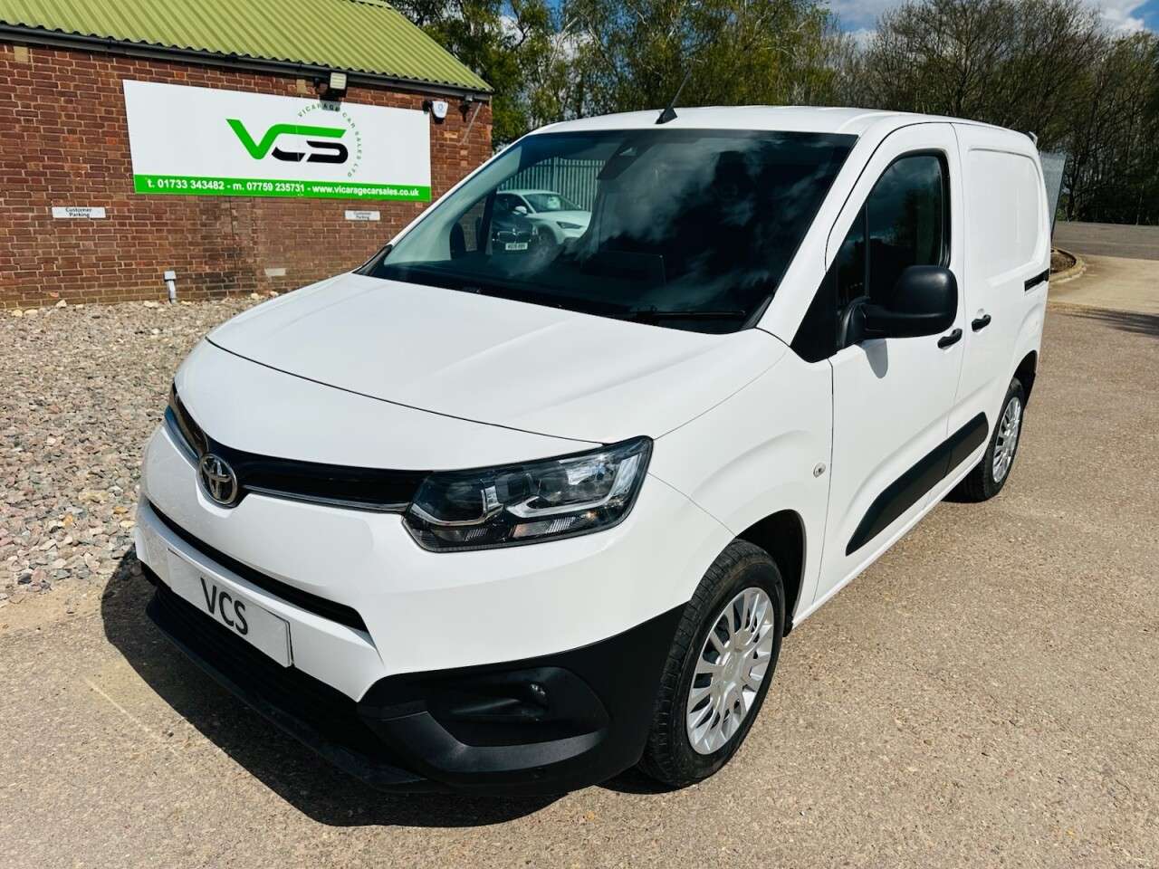 A 2021 TOYOTA PROACE CITY 1.5 BlueHDi Icon Short Panel Van 5dr Diesel Manual SWB Euro 6 (s/s) (100 bh A 2021 TOYOTA PROACE CITY 1.5 BlueHDi Icon Short Panel Van 5dr Diesel Manual SWB Euro 6 (s/s) (100 bh