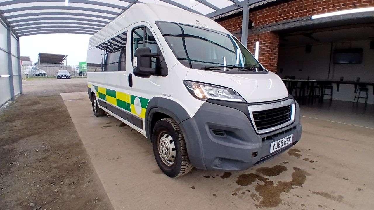 A 2015 PEUGEOT BOXER 2.2 HDi 435 Panel Van 5dr Diesel Manual L3 H2 Euro 5 (130 ps) A 2015 PEUGEOT BOXER 2.2 HDi 435 Panel Van 5dr Diesel Manual L3 H2 Euro 5 (130 ps)