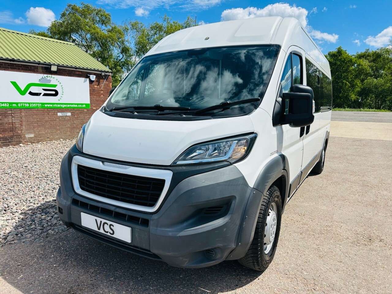 A 2015 PEUGEOT BOXER 2.2 HDi 435 Panel Van 5dr Diesel Manual L3 H2 Euro 5 (130 ps) A 2015 PEUGEOT BOXER 2.2 HDi 435 Panel Van 5dr Diesel Manual L3 H2 Euro 5 (130 ps)
