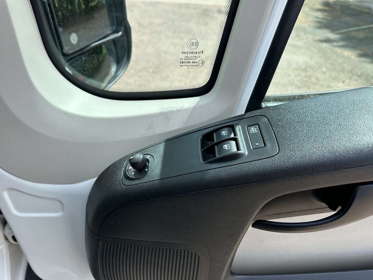 2015 PEUGEOT BOXER 2015 PEUGEOT BOXER