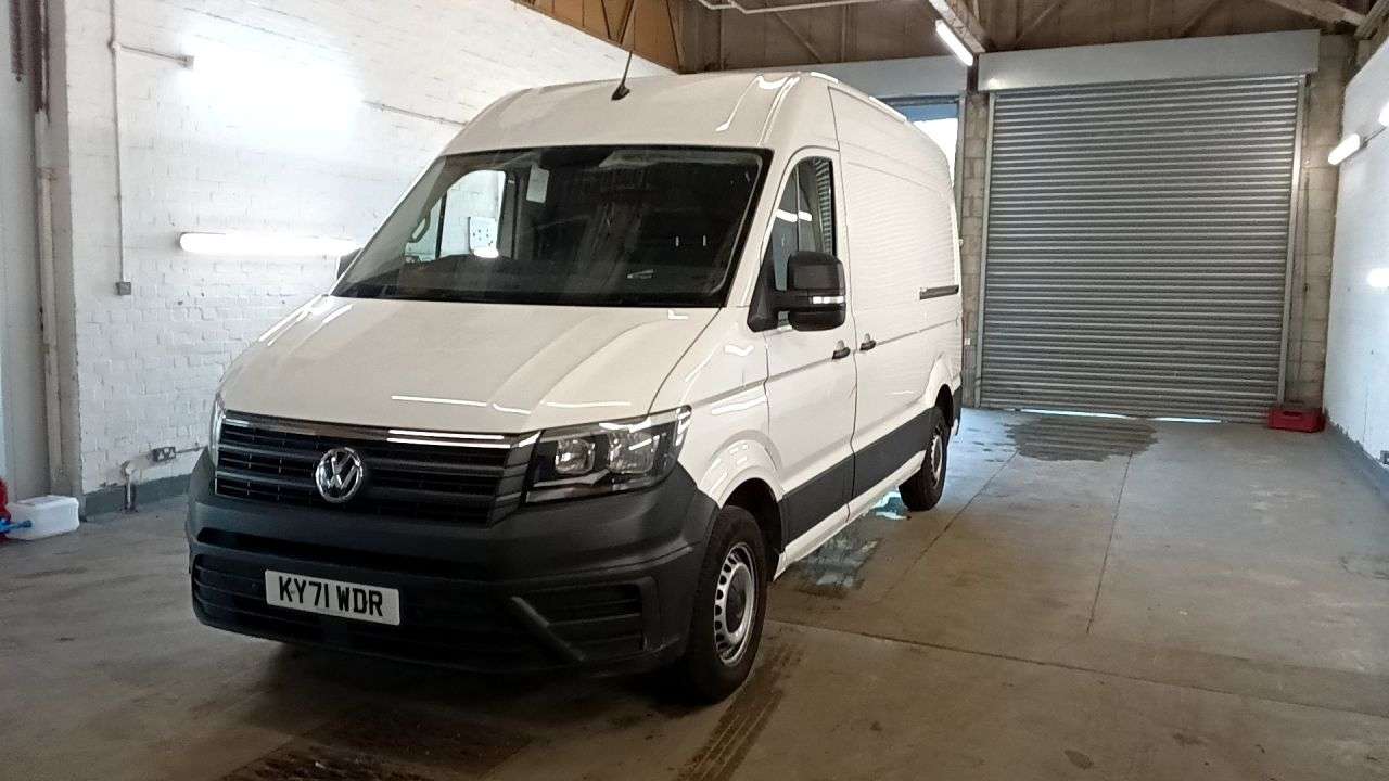 A 2021 VOLKSWAGEN CRAFTER 2.0 TDI CR35 Startline Panel Van 5dr Diesel Manual FWD MWB High Roof Euro 6 A 2021 VOLKSWAGEN CRAFTER 2.0 TDI CR35 Startline Panel Van 5dr Diesel Manual FWD MWB High Roof Euro 6