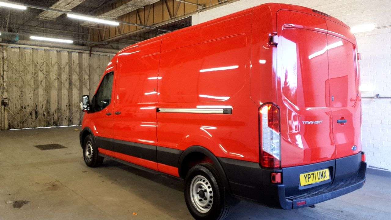 A 2021 FORD TRANSIT 2.0 350 EcoBlue Leader Panel Van 5dr Diesel Manual FWD L3 H2 Euro 6 (s/s) ( A 2021 FORD TRANSIT 2.0 350 EcoBlue Leader Panel Van 5dr Diesel Manual FWD L3 H2 Euro 6 (s/s) (