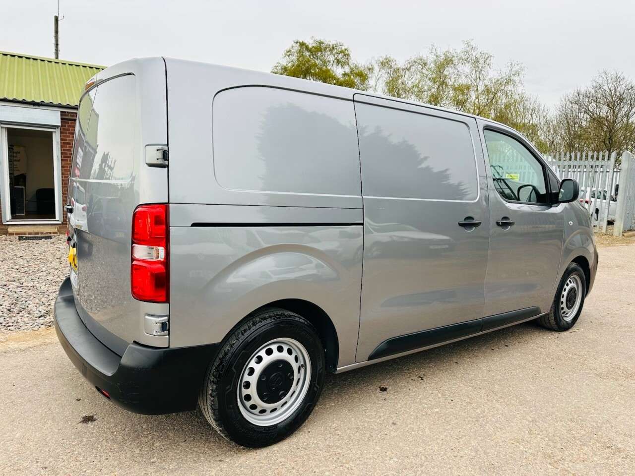 2020 VAUXHALL VIVARO 2020 VAUXHALL VIVARO