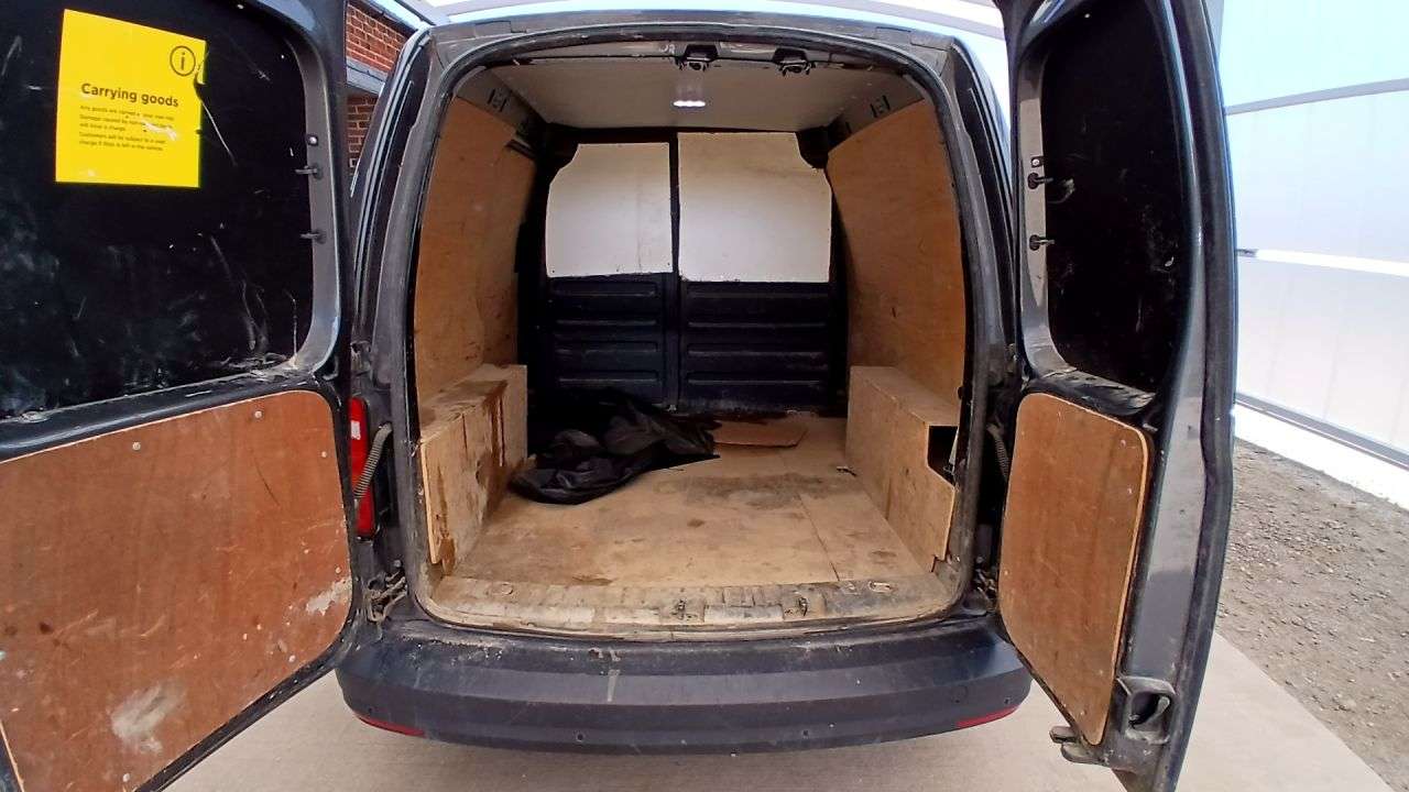 A 2020 VOLKSWAGEN CADDY 2.0 TDI C20 Startline Panel Van 5dr Diesel Manual SWB Euro 6 (s/s) (102 ps) A 2020 VOLKSWAGEN CADDY 2.0 TDI C20 Startline Panel Van 5dr Diesel Manual SWB Euro 6 (s/s) (102 ps)