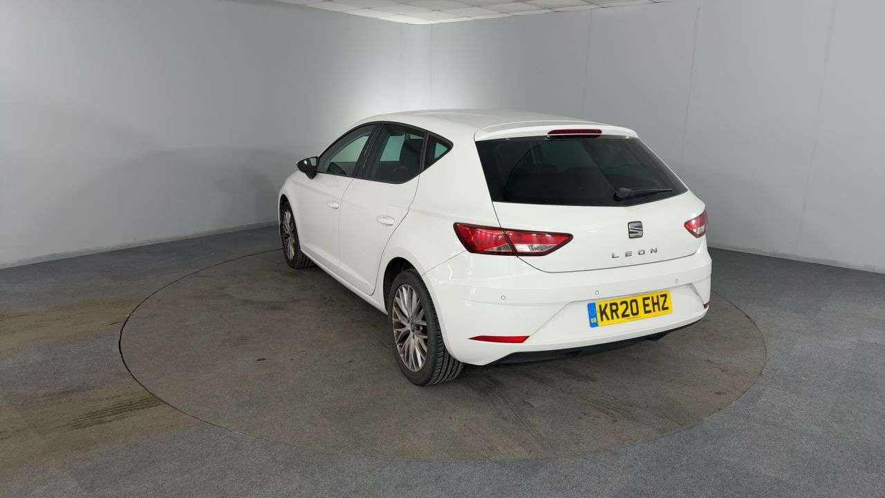 A 2020 SEAT LEON 1.6 TDI SE Dynamic Hatchback 5dr Diesel Manual Euro 6 (s/s) (115 ps) A 2020 SEAT LEON 1.6 TDI SE Dynamic Hatchback 5dr Diesel Manual Euro 6 (s/s) (115 ps)