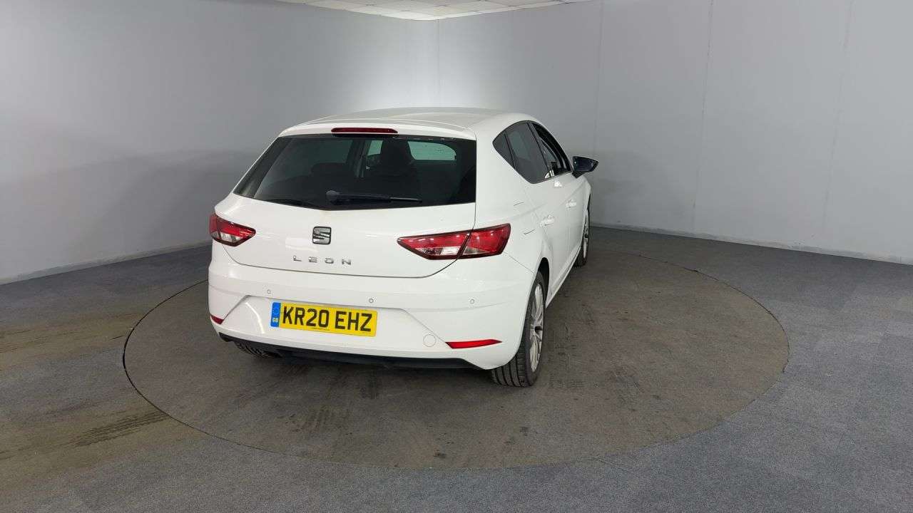 A 2020 SEAT LEON 1.6 TDI SE Dynamic Hatchback 5dr Diesel Manual Euro 6 (s/s) (115 ps) A 2020 SEAT LEON 1.6 TDI SE Dynamic Hatchback 5dr Diesel Manual Euro 6 (s/s) (115 ps)