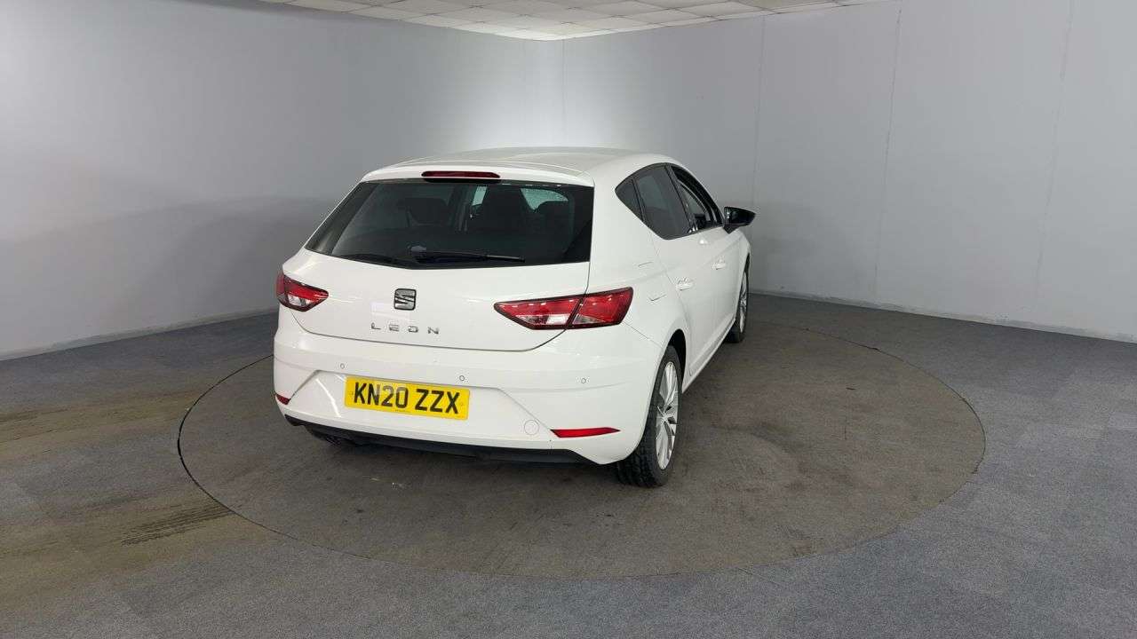 A 2020 SEAT LEON 1.6 TDI SE Dynamic Hatchback 5dr Diesel Manual Euro 6 (s/s) (115 ps) A 2020 SEAT LEON 1.6 TDI SE Dynamic Hatchback 5dr Diesel Manual Euro 6 (s/s) (115 ps)