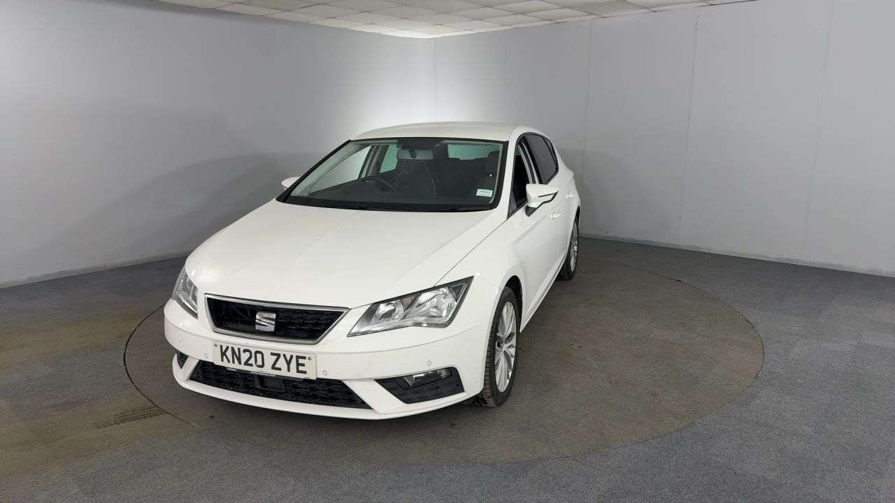 A 2020 SEAT LEON 1.6 TDI SE Dynamic Hatchback 5dr Diesel Manual Euro 6 (s/s) (115 ps) A 2020 SEAT LEON 1.6 TDI SE Dynamic Hatchback 5dr Diesel Manual Euro 6 (s/s) (115 ps)