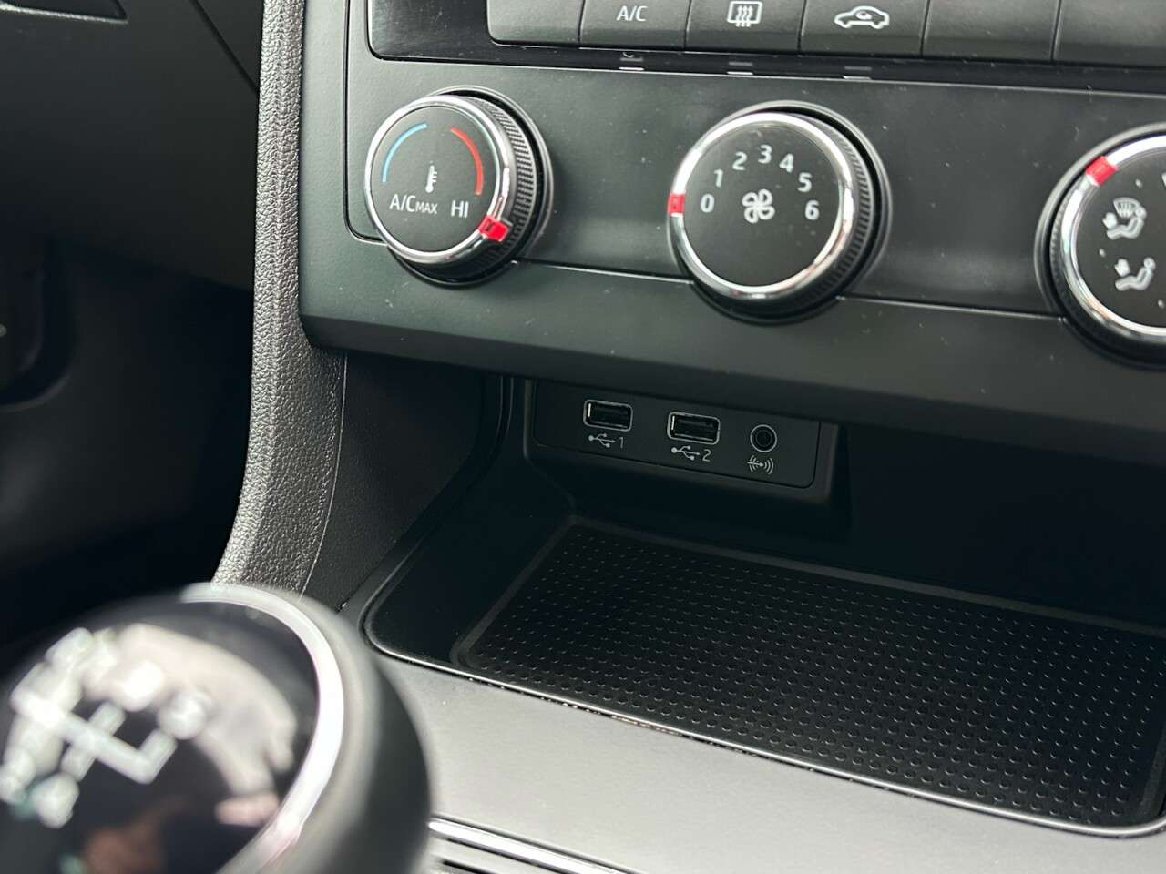 2020 SEAT LEON 2020 SEAT LEON