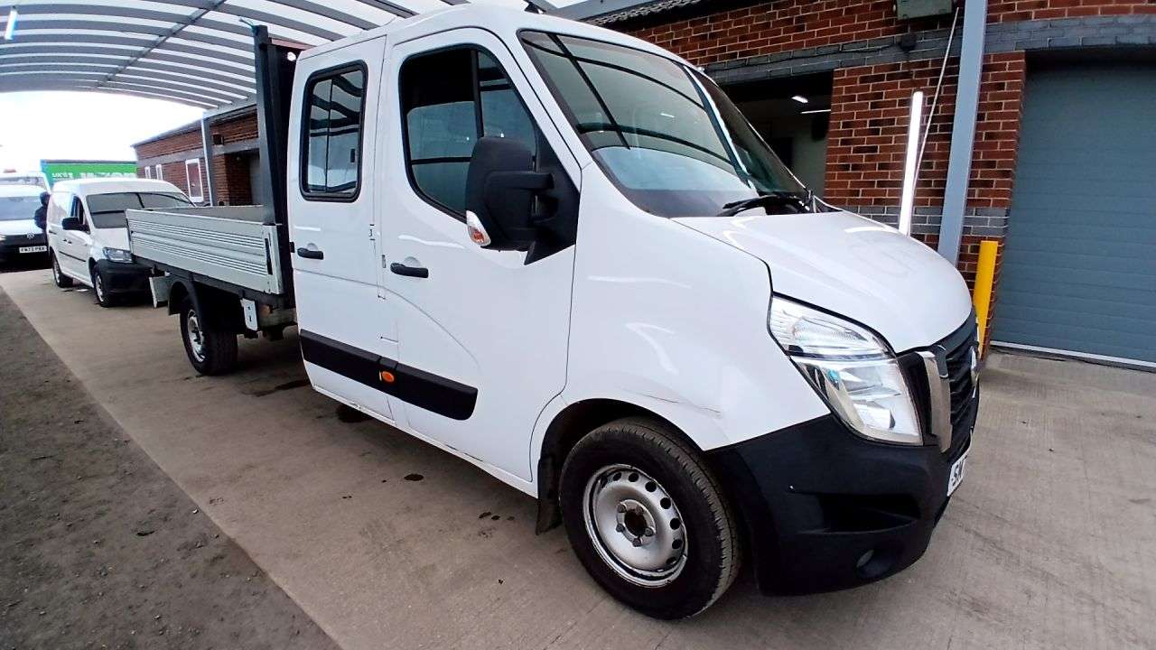 A 2021 NISSAN NV400 2.3 dCi 35 Tekna Dropside 2dr Diesel Manual FWD L3 Euro 6 (135 ps) A 2021 NISSAN NV400 2.3 dCi 35 Tekna Dropside 2dr Diesel Manual FWD L3 Euro 6 (135 ps)