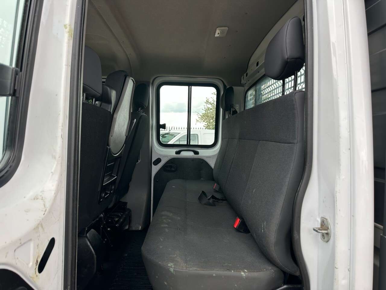 2021 NISSAN NV400 2021 NISSAN NV400